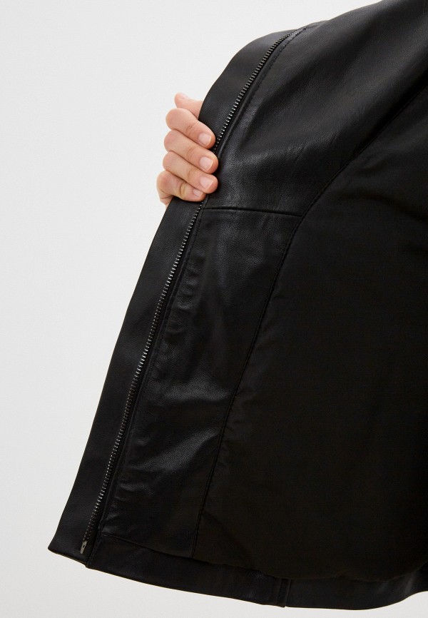 фото Куртка кожаная снежная королева