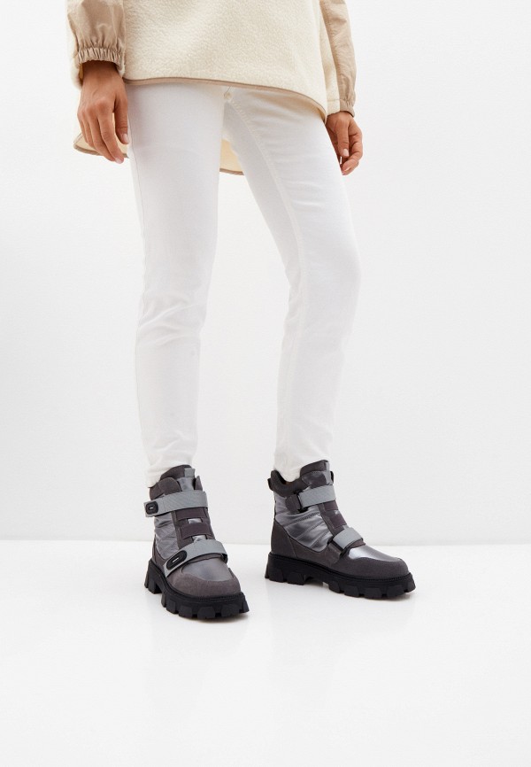 фото Ботинки escan