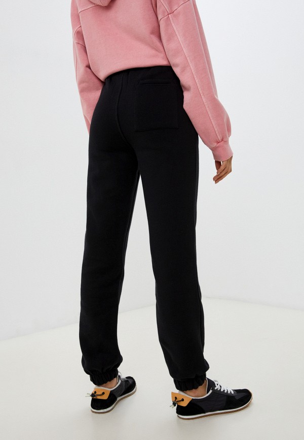 фото Брюки спортивные concept club