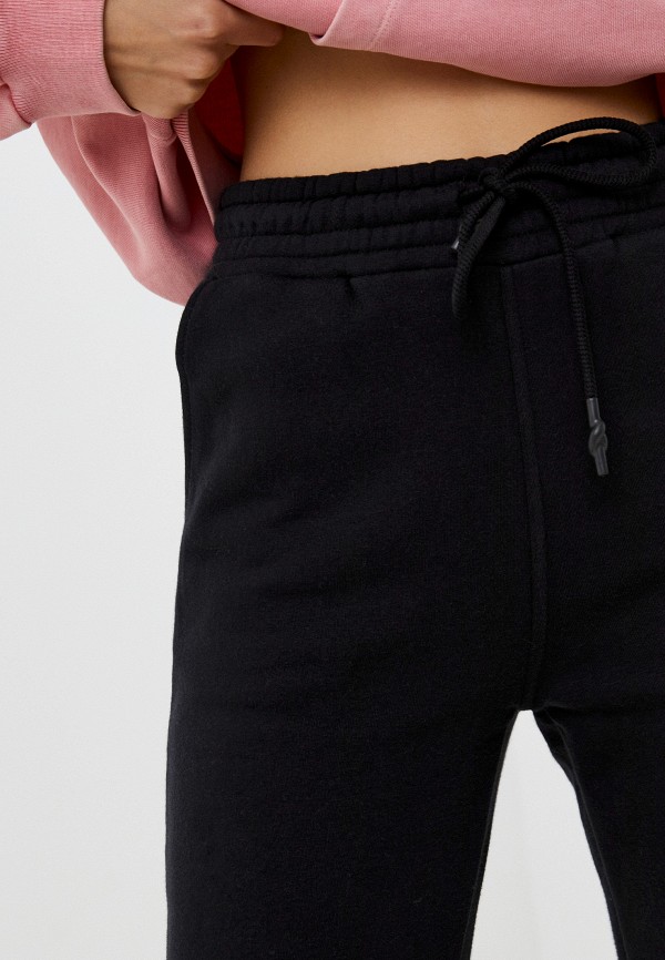 фото Брюки спортивные concept club