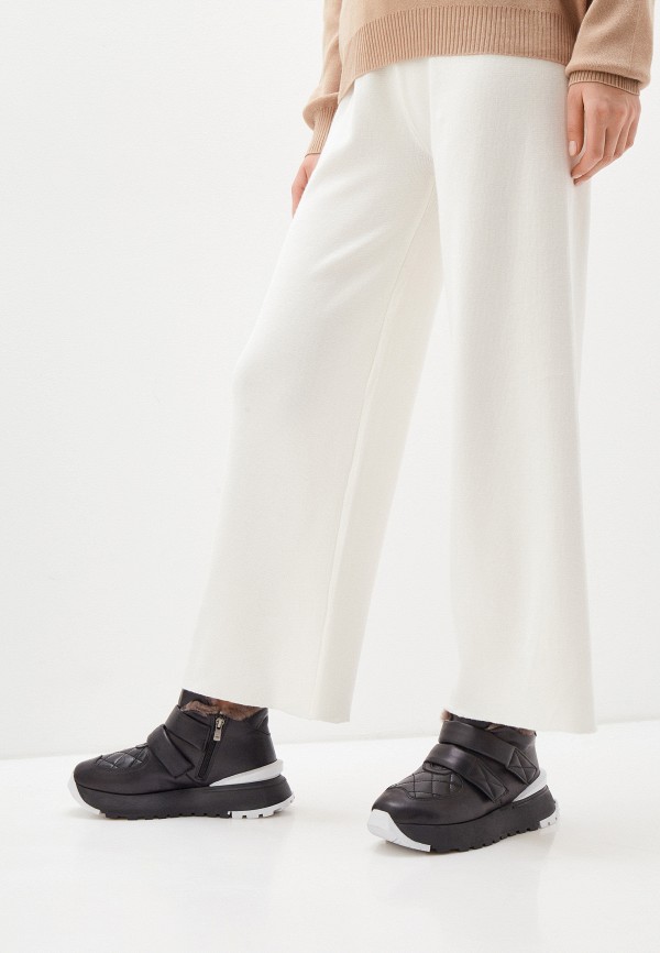 фото Кроссовки grand style