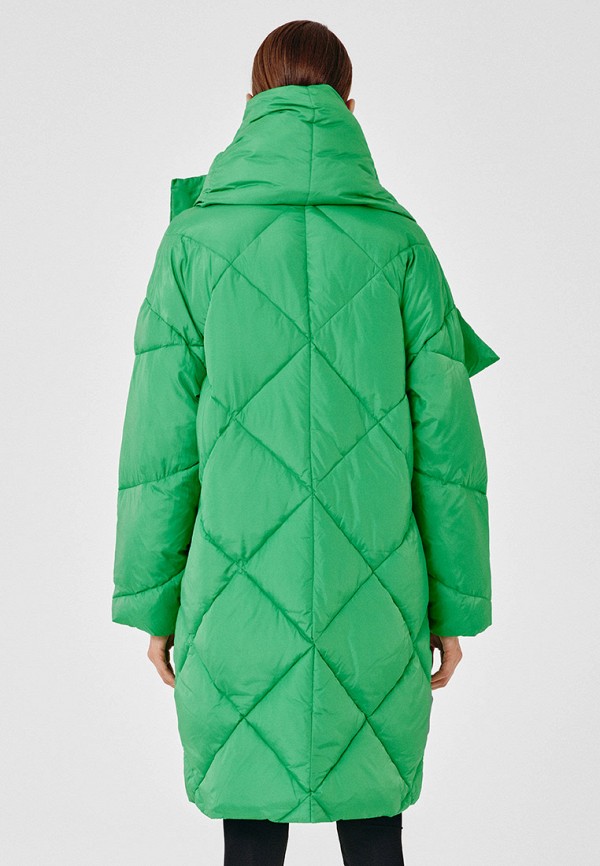 фото Куртка утепленная и шарф снежная королева