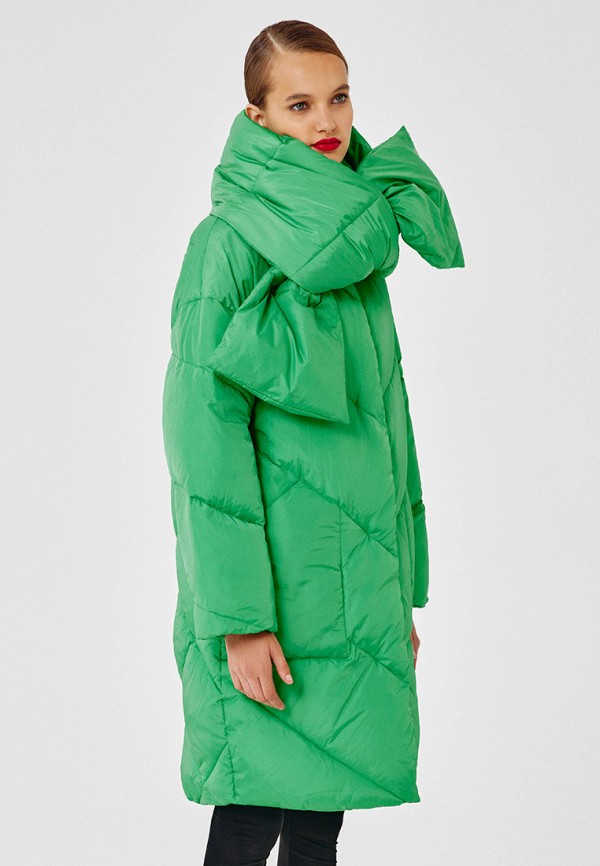 фото Куртка утепленная и шарф снежная королева