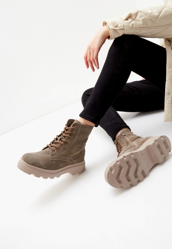 фото Ботинки escan