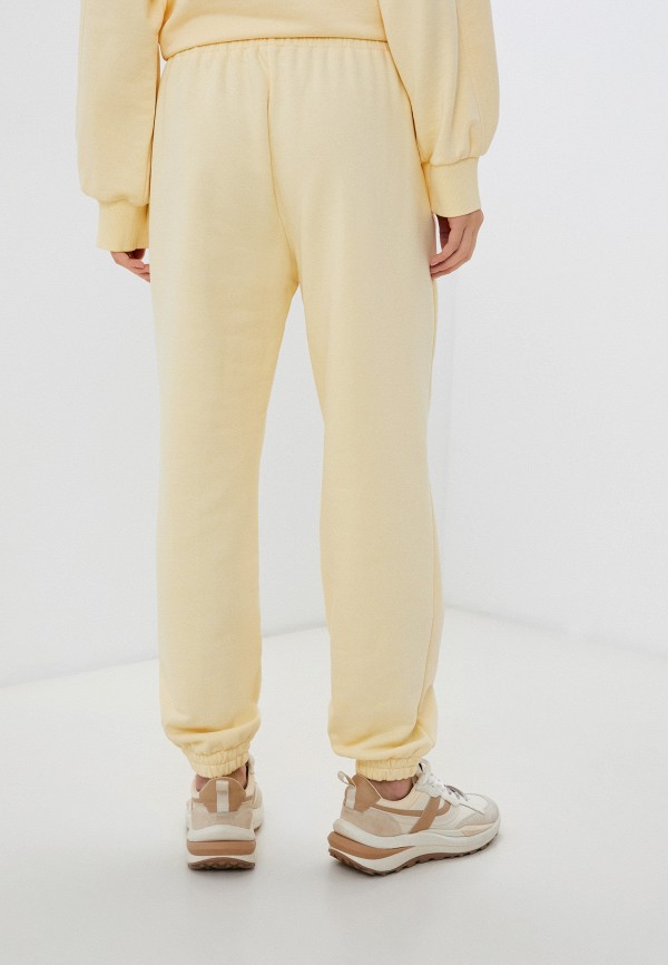 фото Брюки спортивные charuel