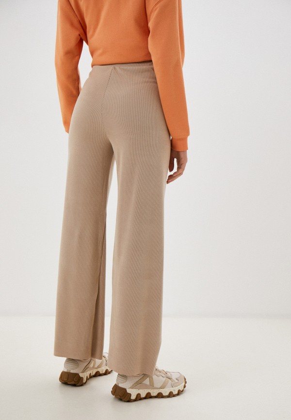 фото Брюки abricot