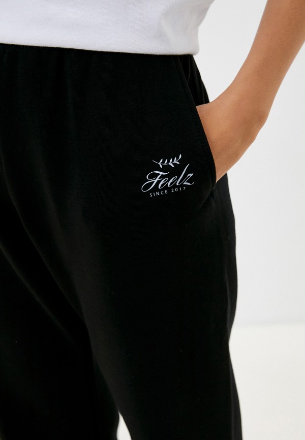 фото Брюки спортивные feelz