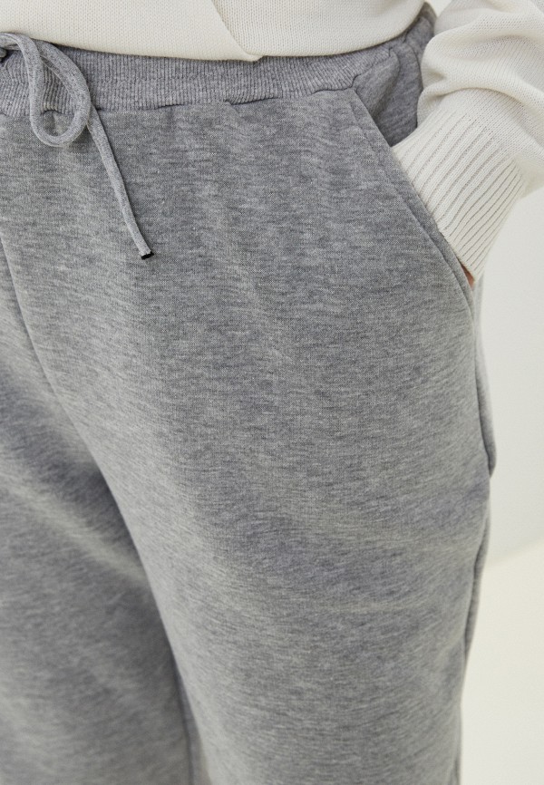 фото Брюки спортивные blacksi