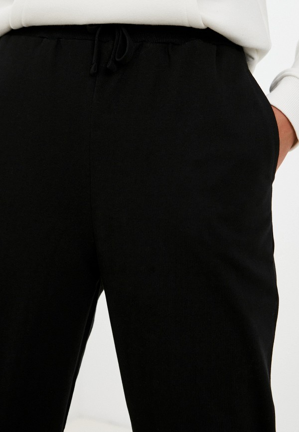 фото Брюки спортивные blacksi