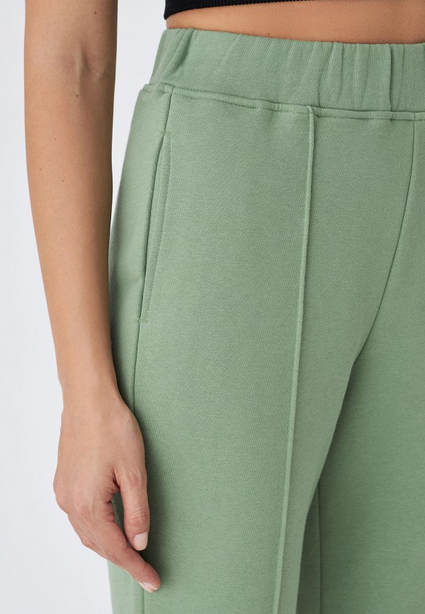 фото Брюки спортивные sela