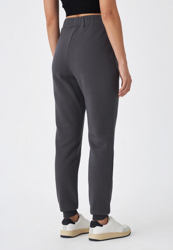 фото Брюки спортивные sela