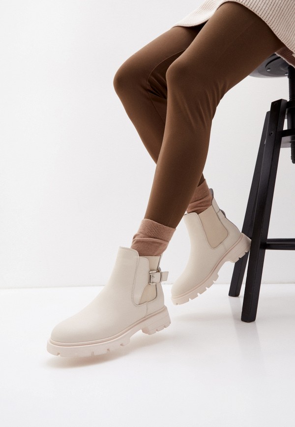 фото Ботинки abricot