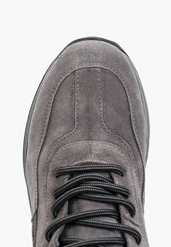 фото Кроссовки escan