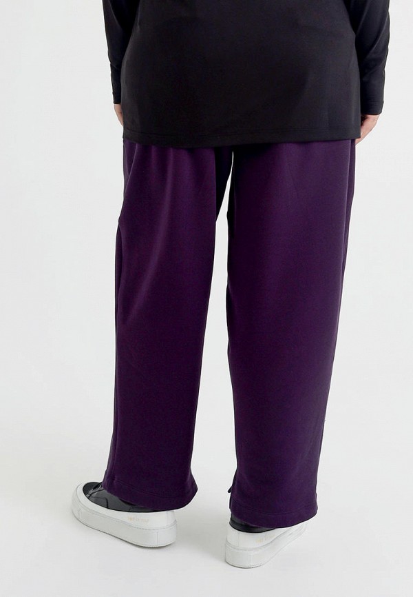 фото Брюки спортивные lessismore