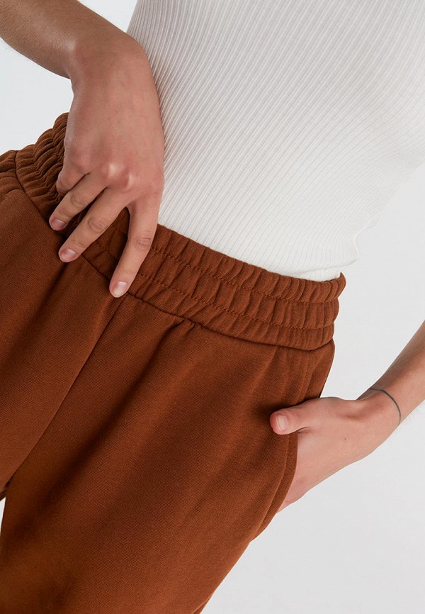 фото Брюки спортивные твое