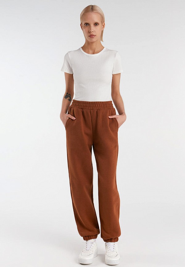 фото Брюки спортивные твое