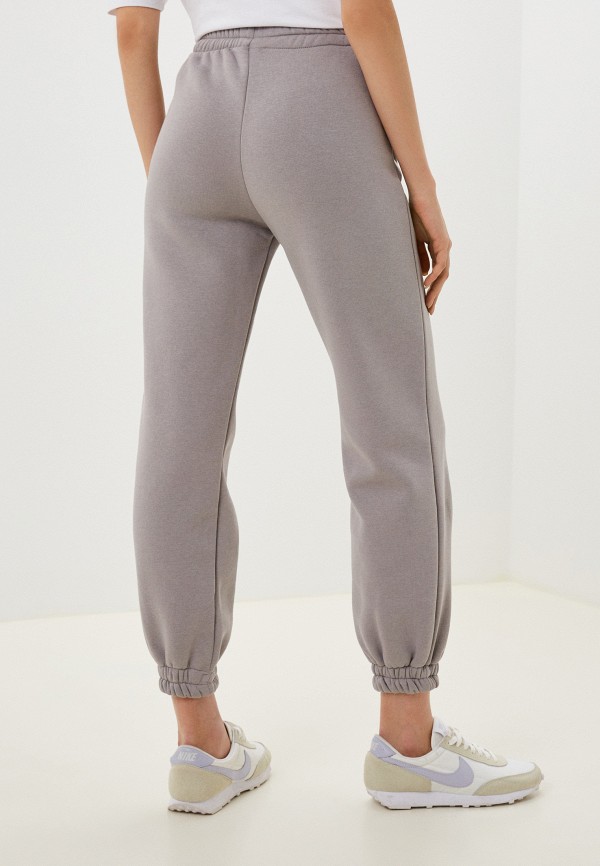 фото Брюки спортивные abricot