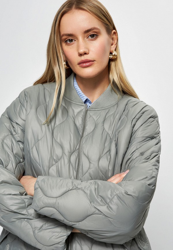 фото Куртка утепленная zarina