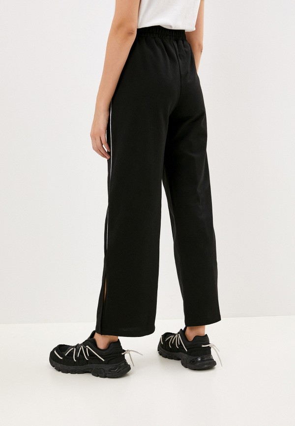 фото Брюки спортивные trendyol