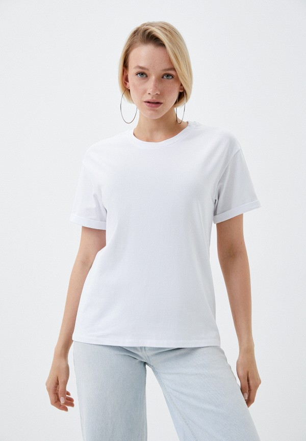 фото Футболка all we need