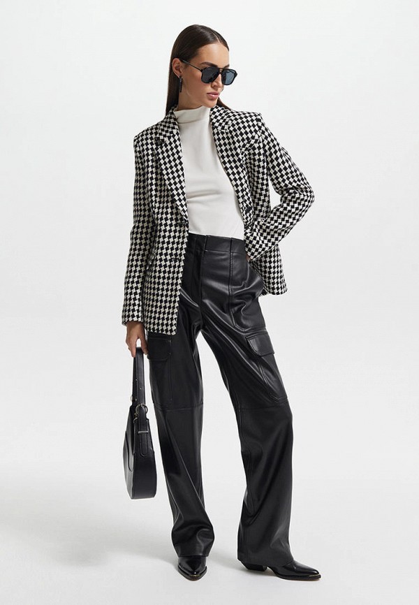 фото Брюки love republic