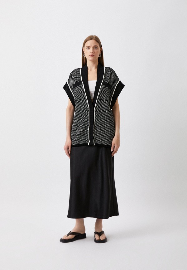 фото Жилет and the brand