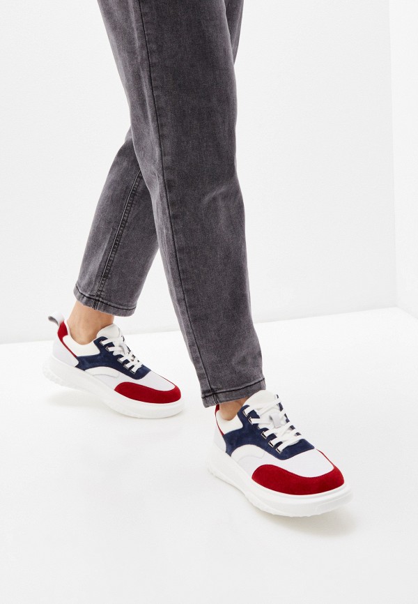 фото Кроссовки escan