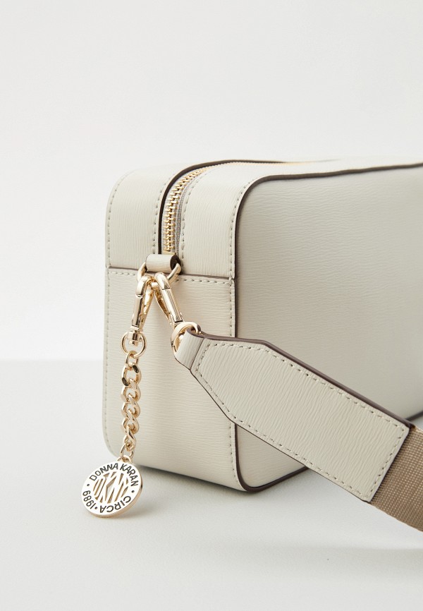 фото Сумка и брелок dkny