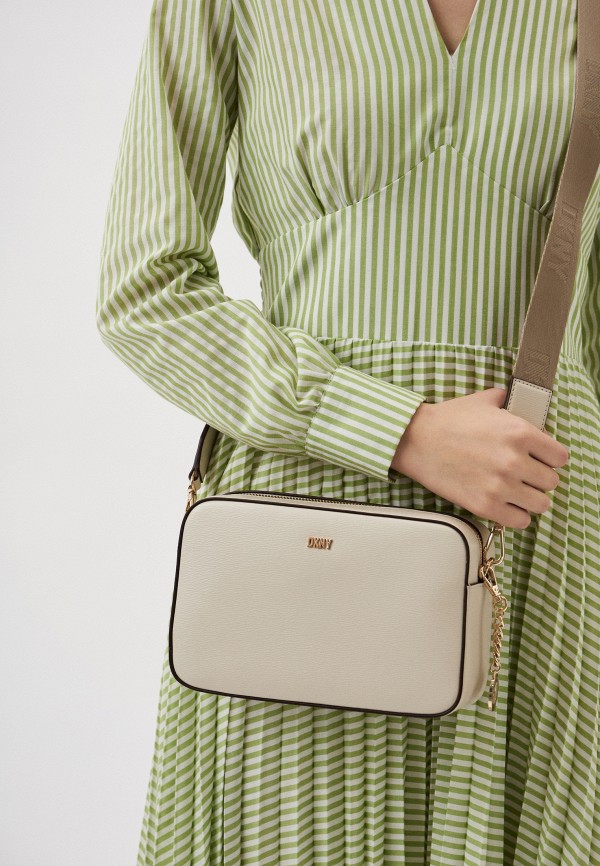 фото Сумка и брелок dkny