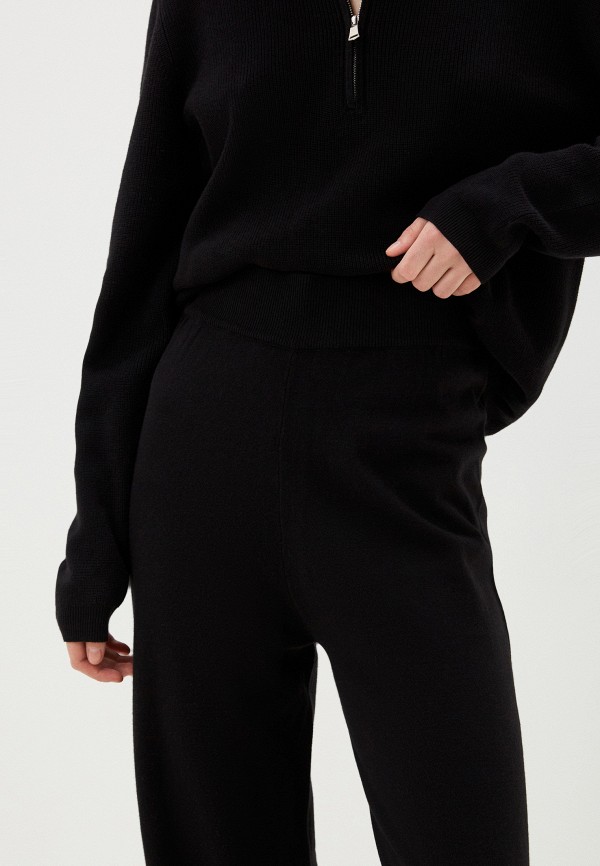 фото Костюм manera odevatca