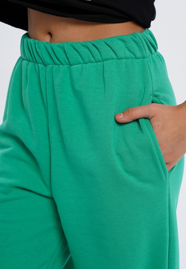 фото Брюки спортивные твое