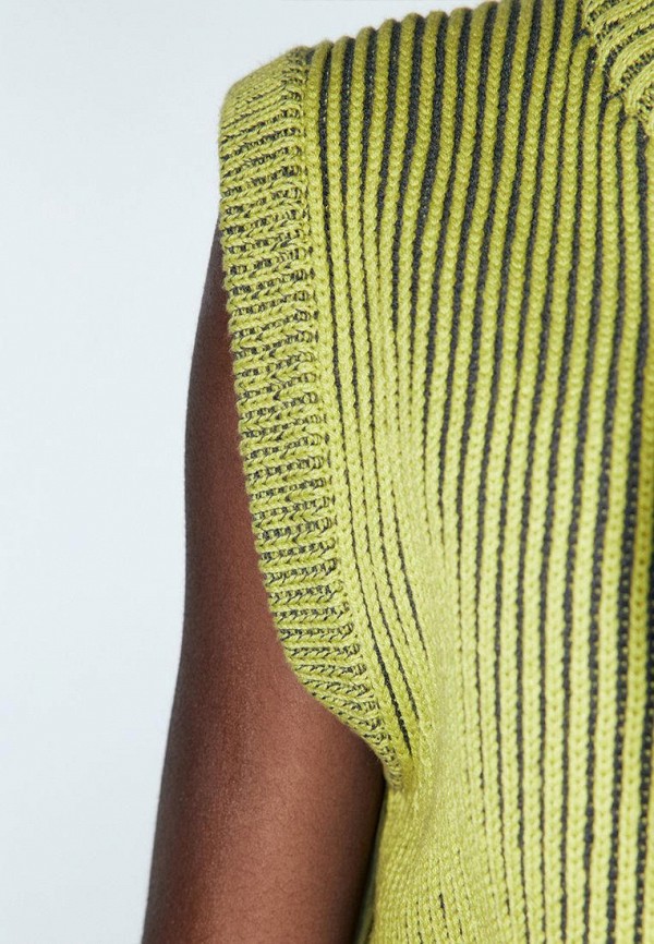 фото Жилет befree