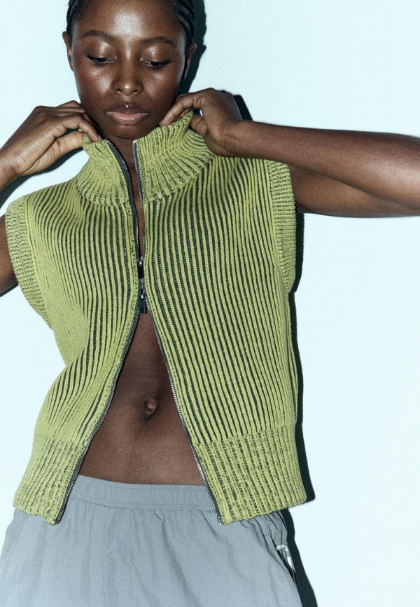 фото Жилет befree