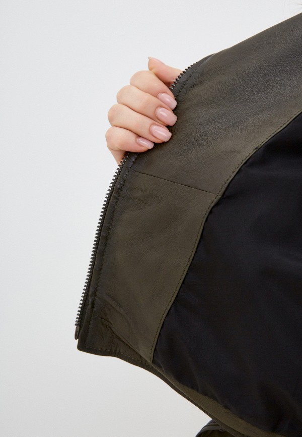 фото Куртка кожаная снежная королева