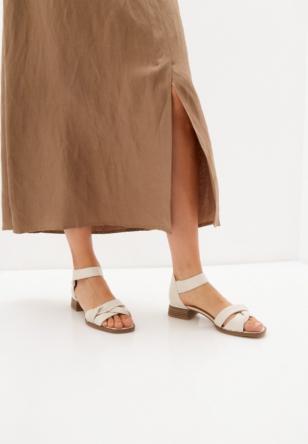 фото Босоножки caprice