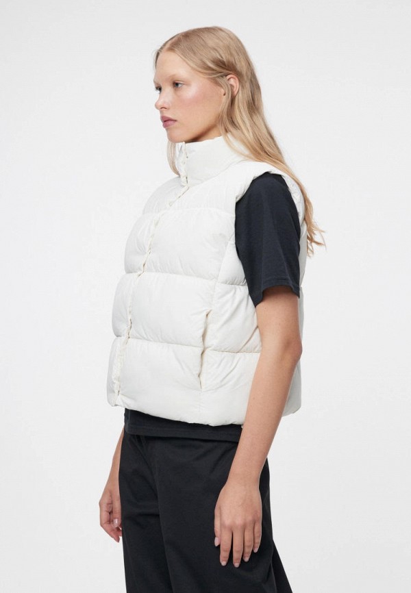 фото Жилет утепленный befree