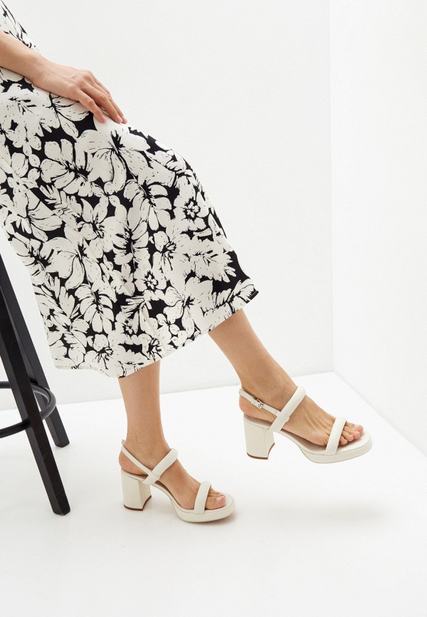 фото Босоножки vitacci