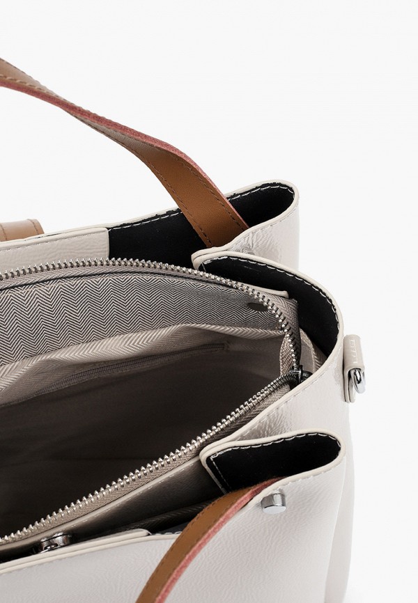 фото Сумка и брелок may va