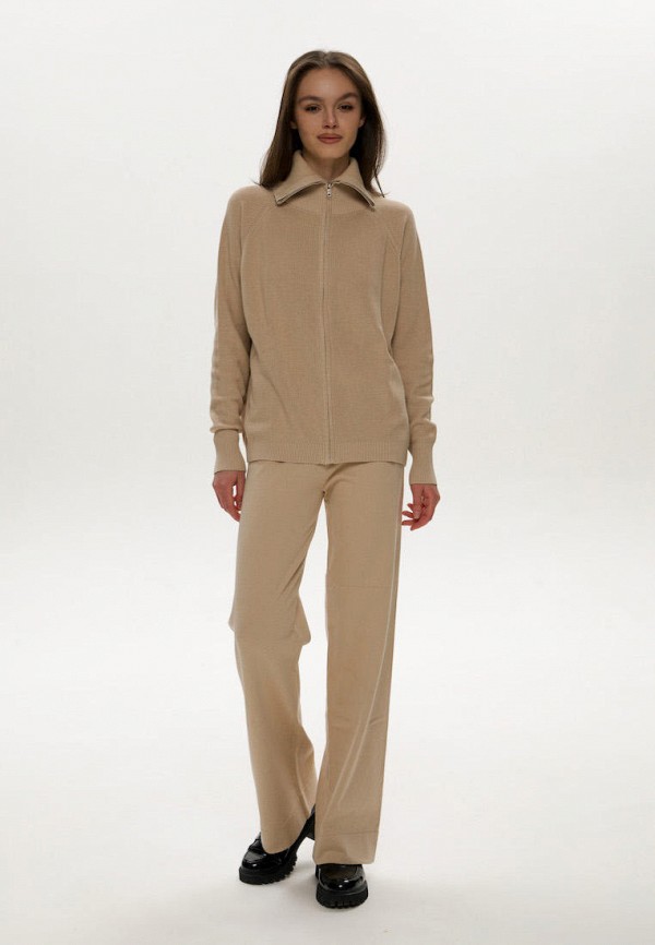 фото Костюм manera odevatca