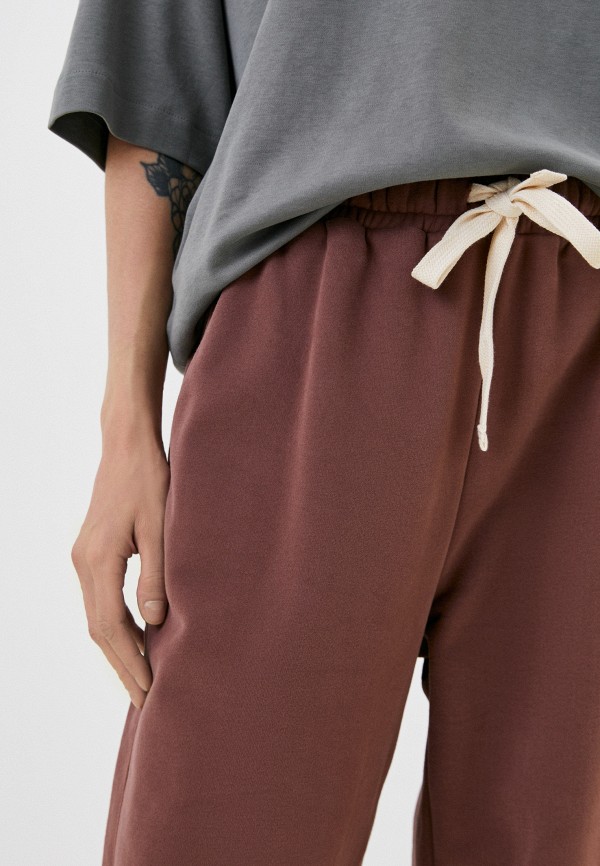 фото Брюки спортивные naniwear