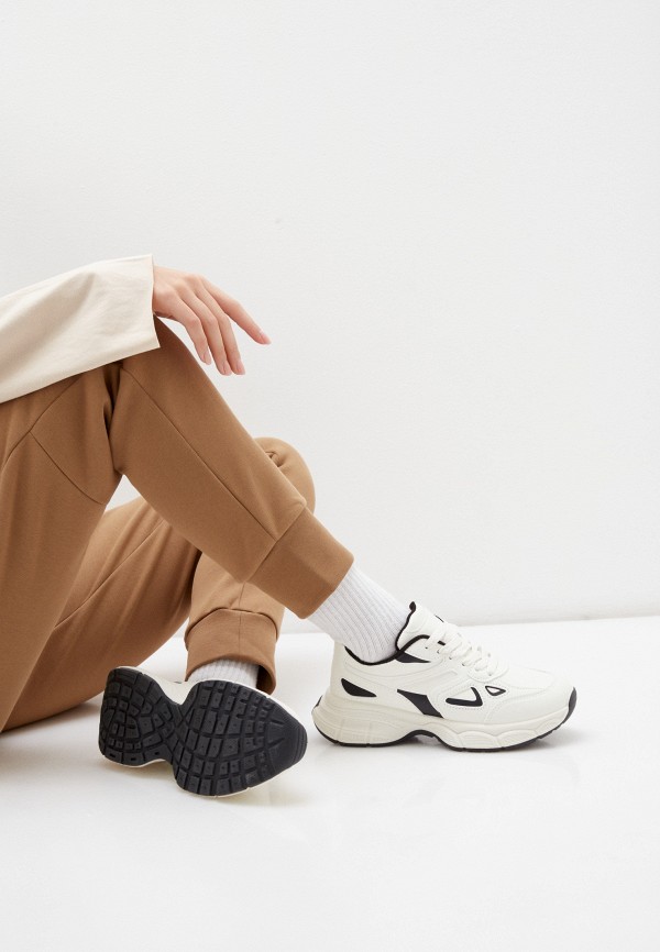 фото Кроссовки camille