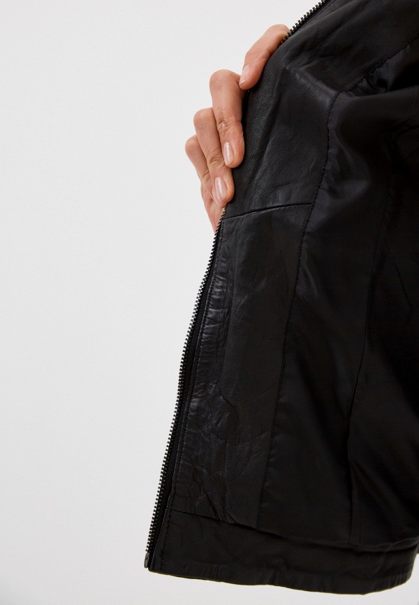 фото Куртка кожаная снежная королева