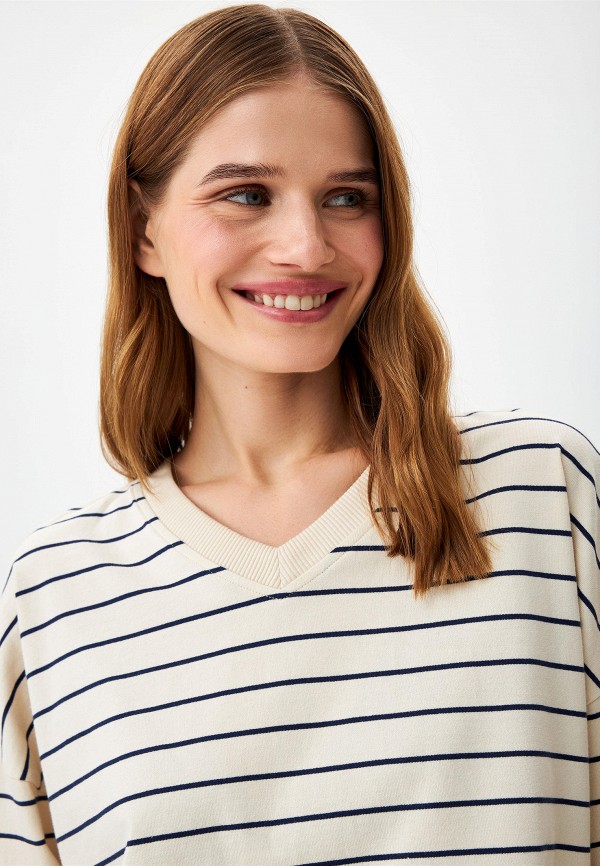 фото Лонгслив sela