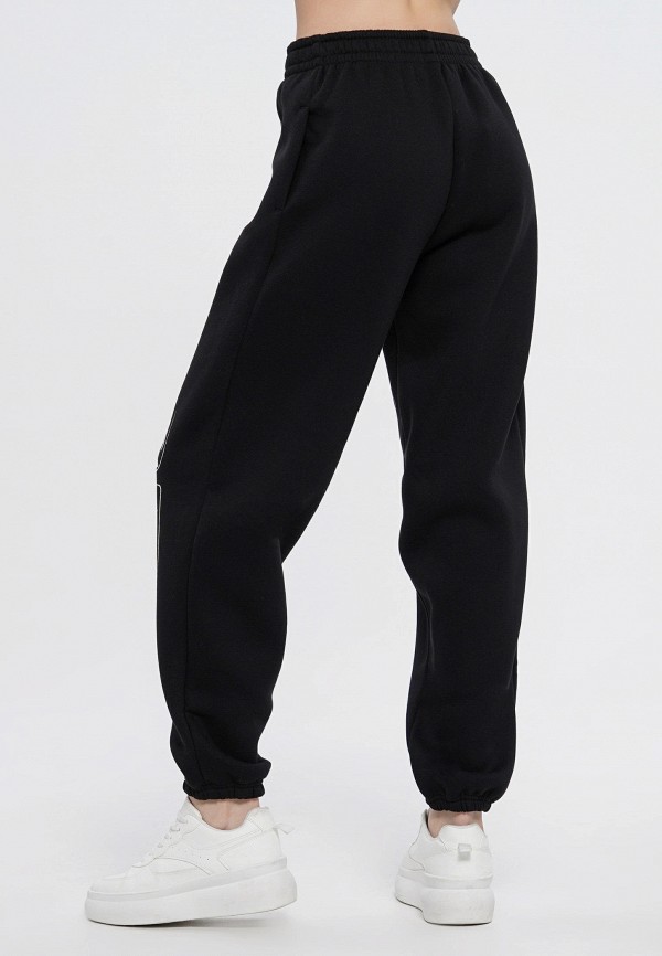 фото Брюки спортивные твое