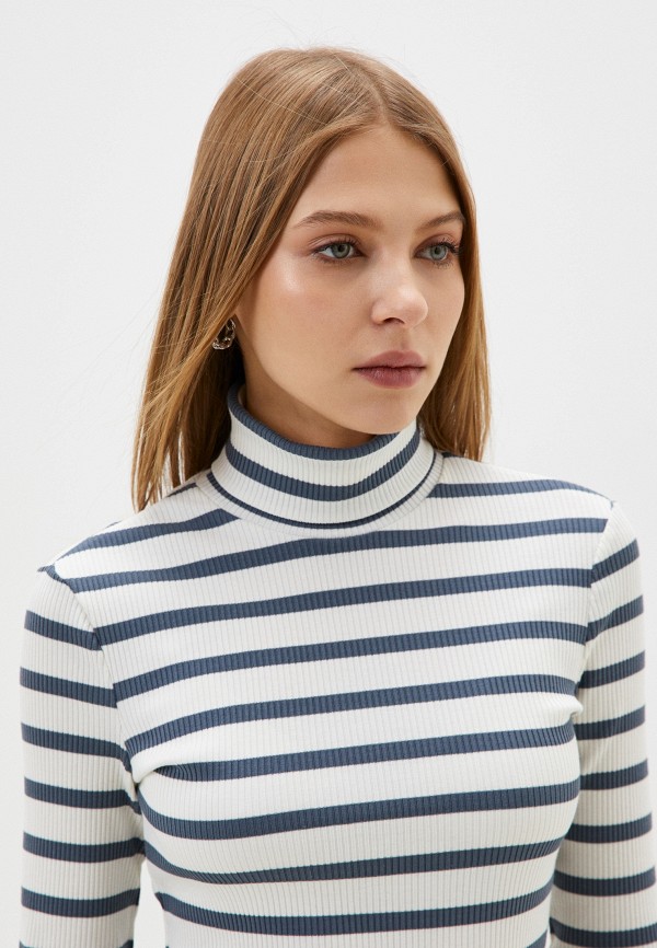 фото Водолазка маковцвет