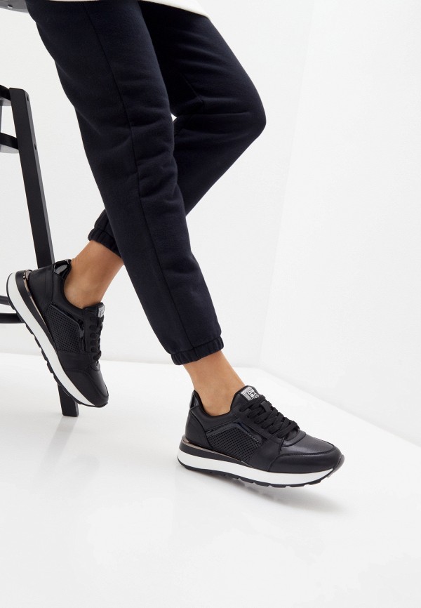 фото Кроссовки obba