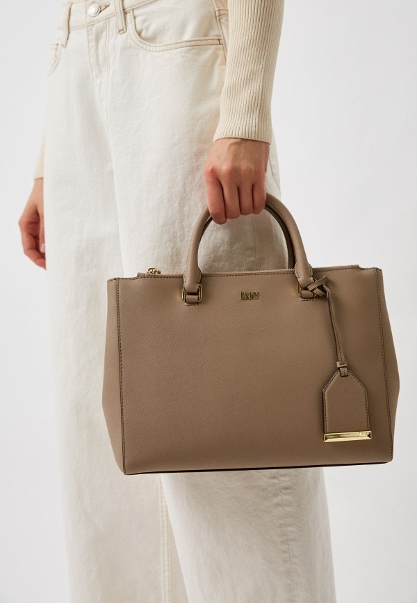 фото Сумка и брелок dkny