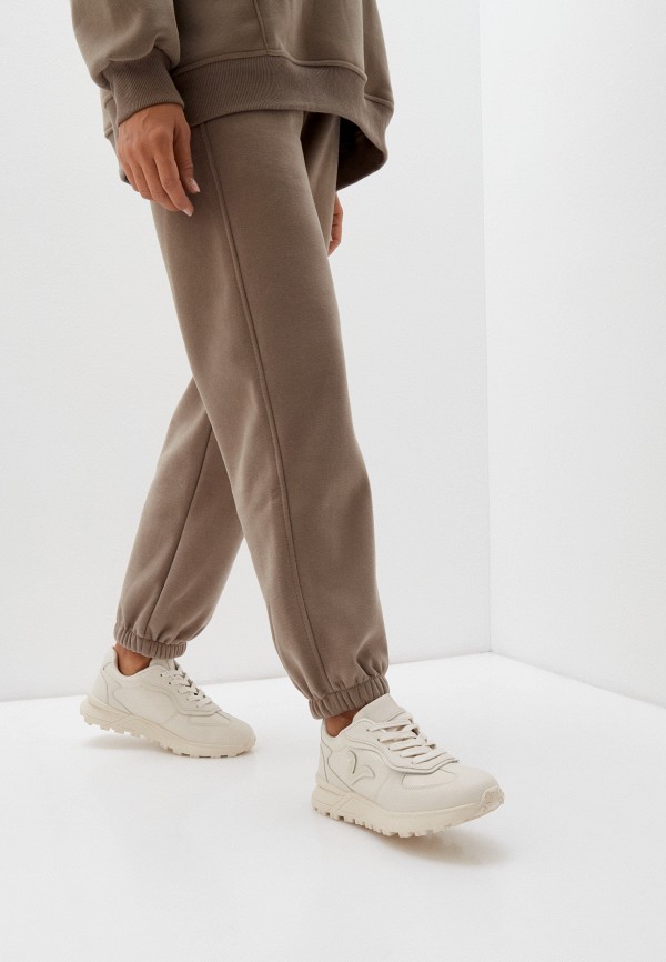 фото Кроссовки vivian royal