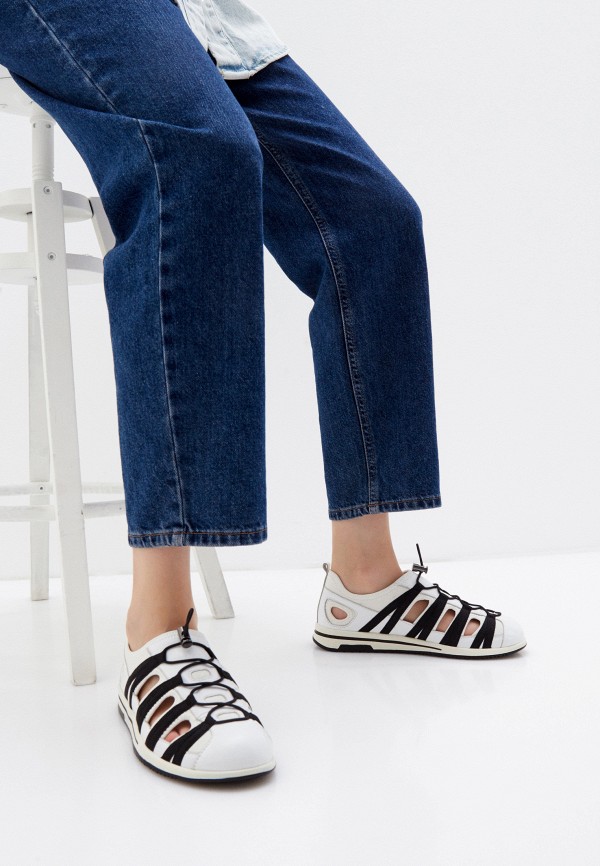 фото Кроссовки caprice