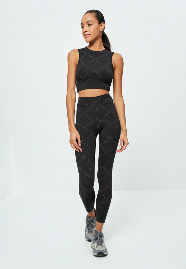 фото Топ спортивный zarina